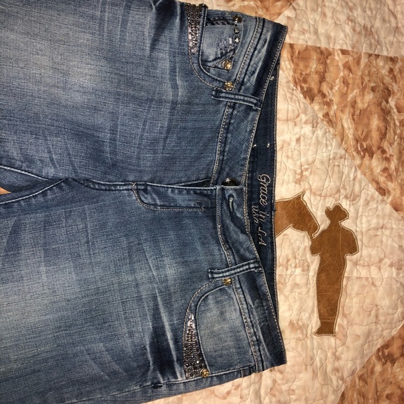 Grace in LA Jeans - Picture 7 of 7